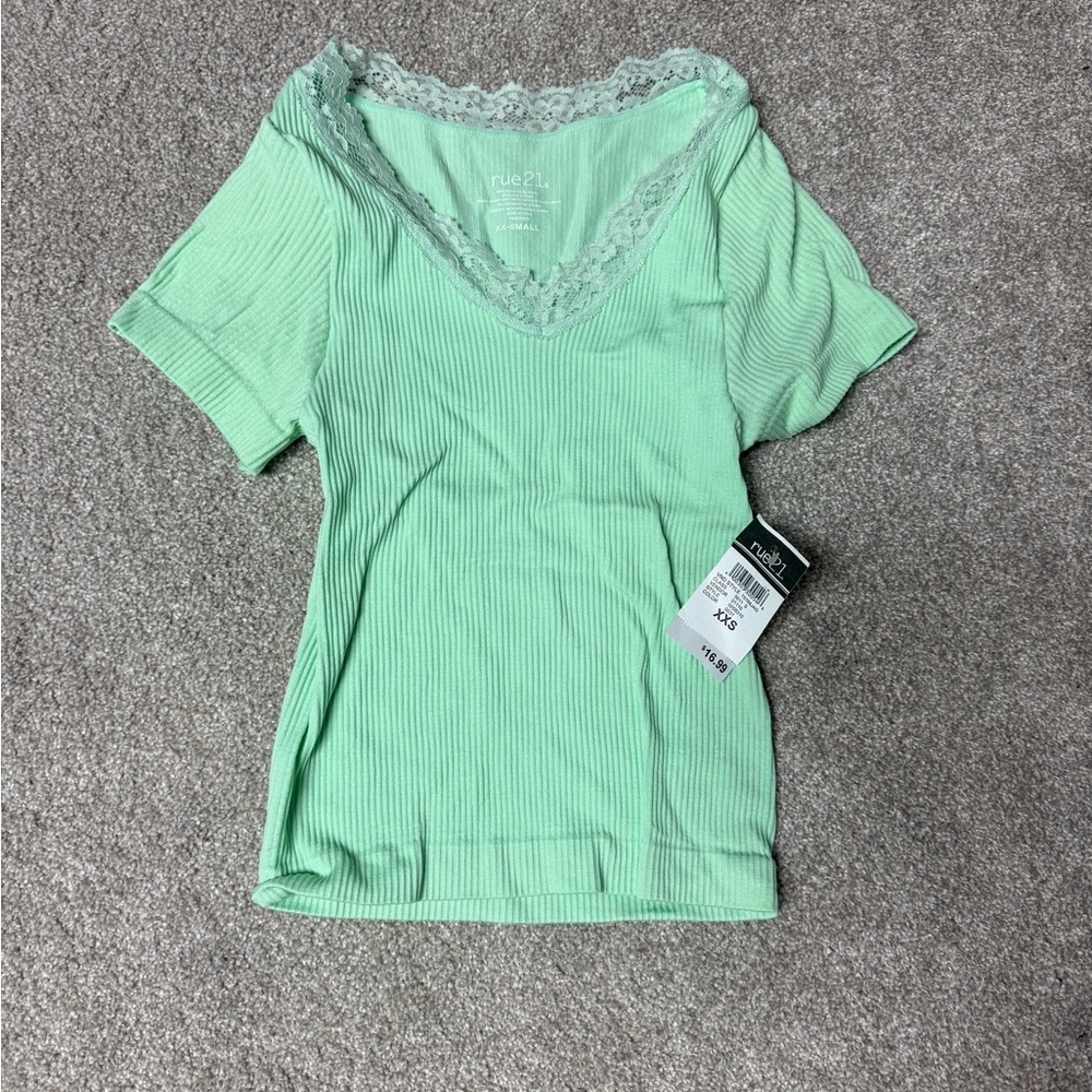 Rue21 Green Fitted Embellished Short Sleeve Tee